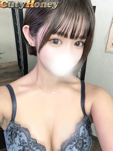 ゆいな　新人